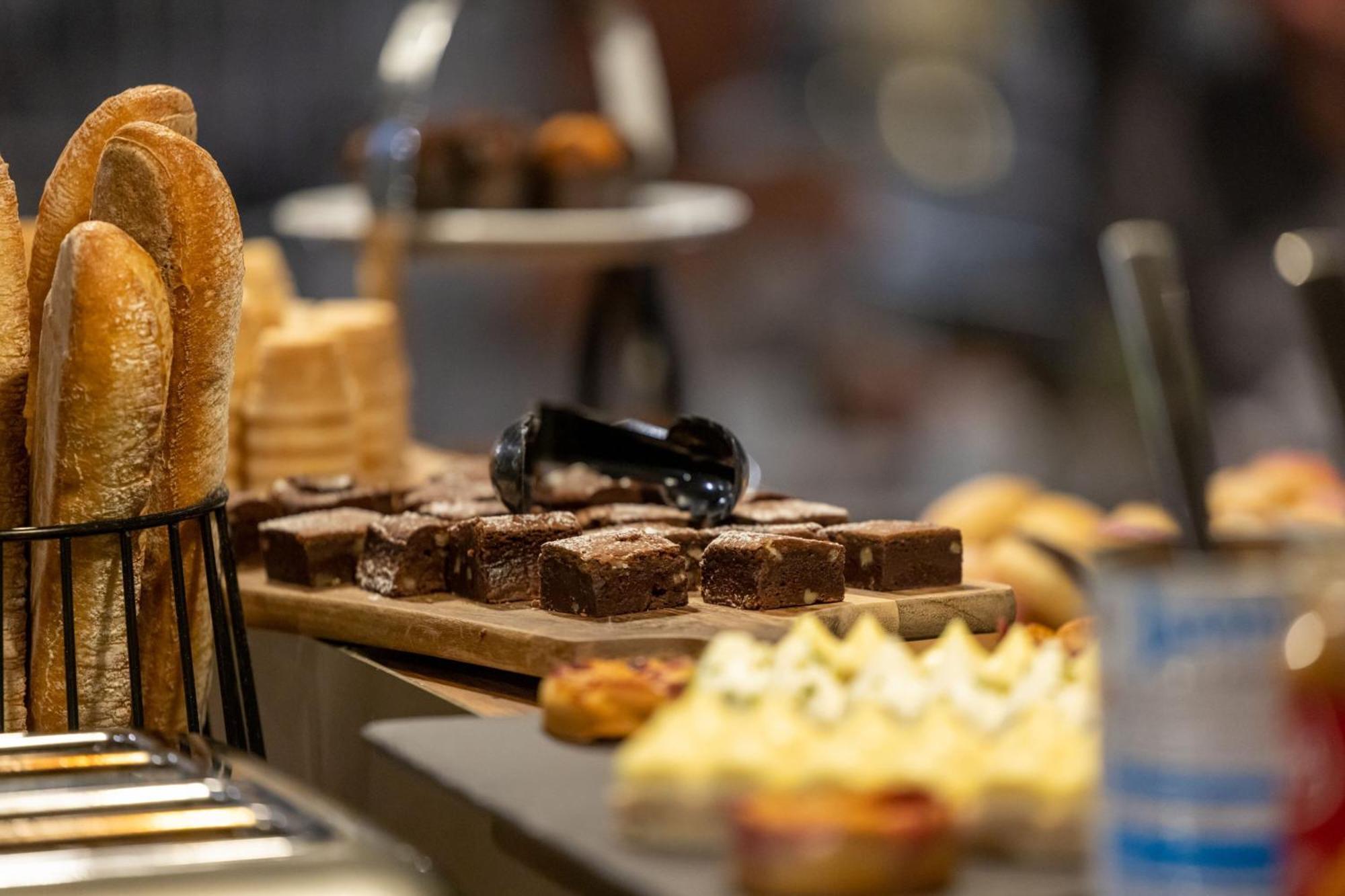 Ac Hotel By Marriott Marseille Prado Velodrome المظهر الخارجي الصورة