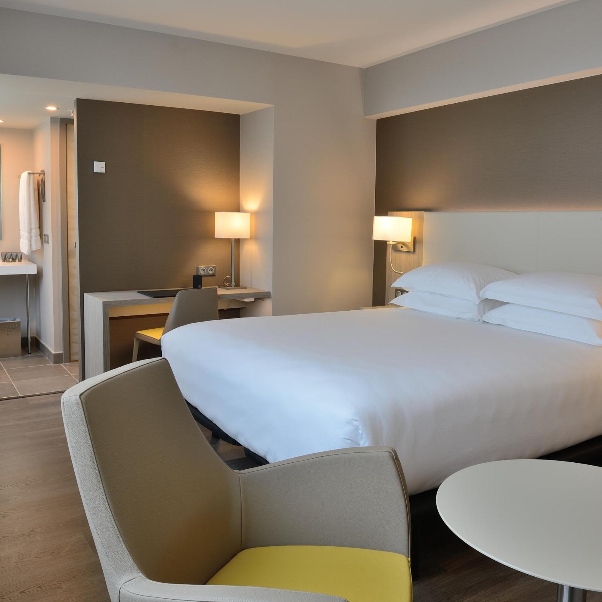 Ac Hotel By Marriott Marseille Prado Velodrome المظهر الخارجي الصورة